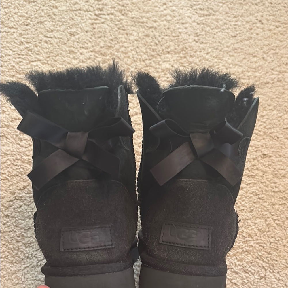 Black Bailey Bow Uggs